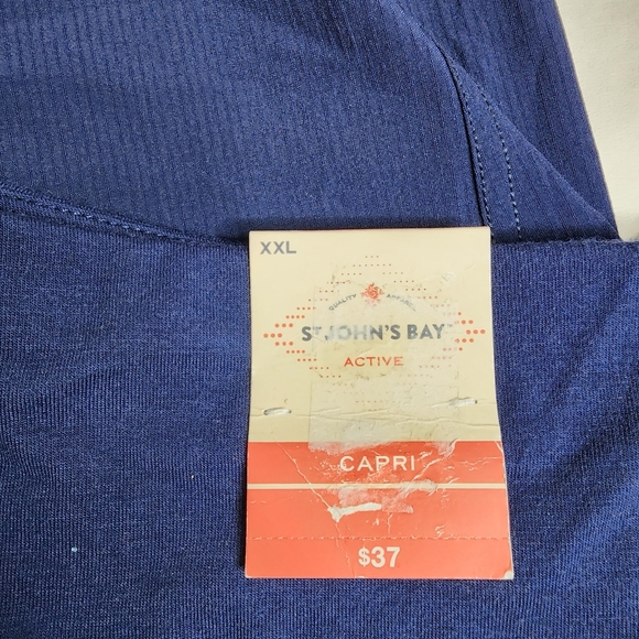 St John's Bay Active Women's Capri Pants Navy Blue Poly/Spandex Plus XXL NWT - Picture 8 of 11